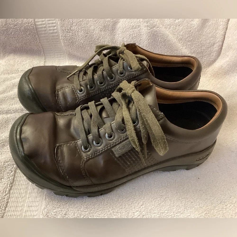 Keen Austin Leather Casual Walking Shoe Brown Lace Up Size 9.5